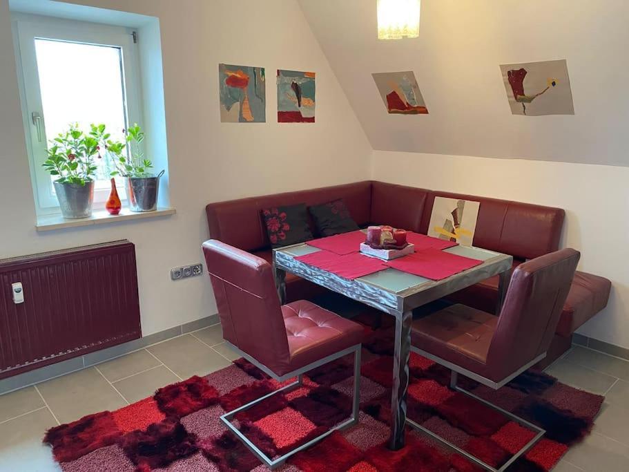 Ferienwohnung In Historischer Villa Mit Gartennutzung Furth im Wald Exterior foto